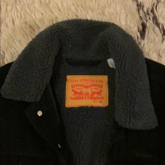 Levi’s Trucker jacket - men’s xs - Picture 2 of 5